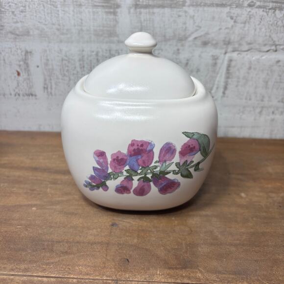 Vintage Pfaltzgraff Cape May Butter Dish, Creamer Pitcher Covered Sugar Bowl Set - Picture 8 of 11